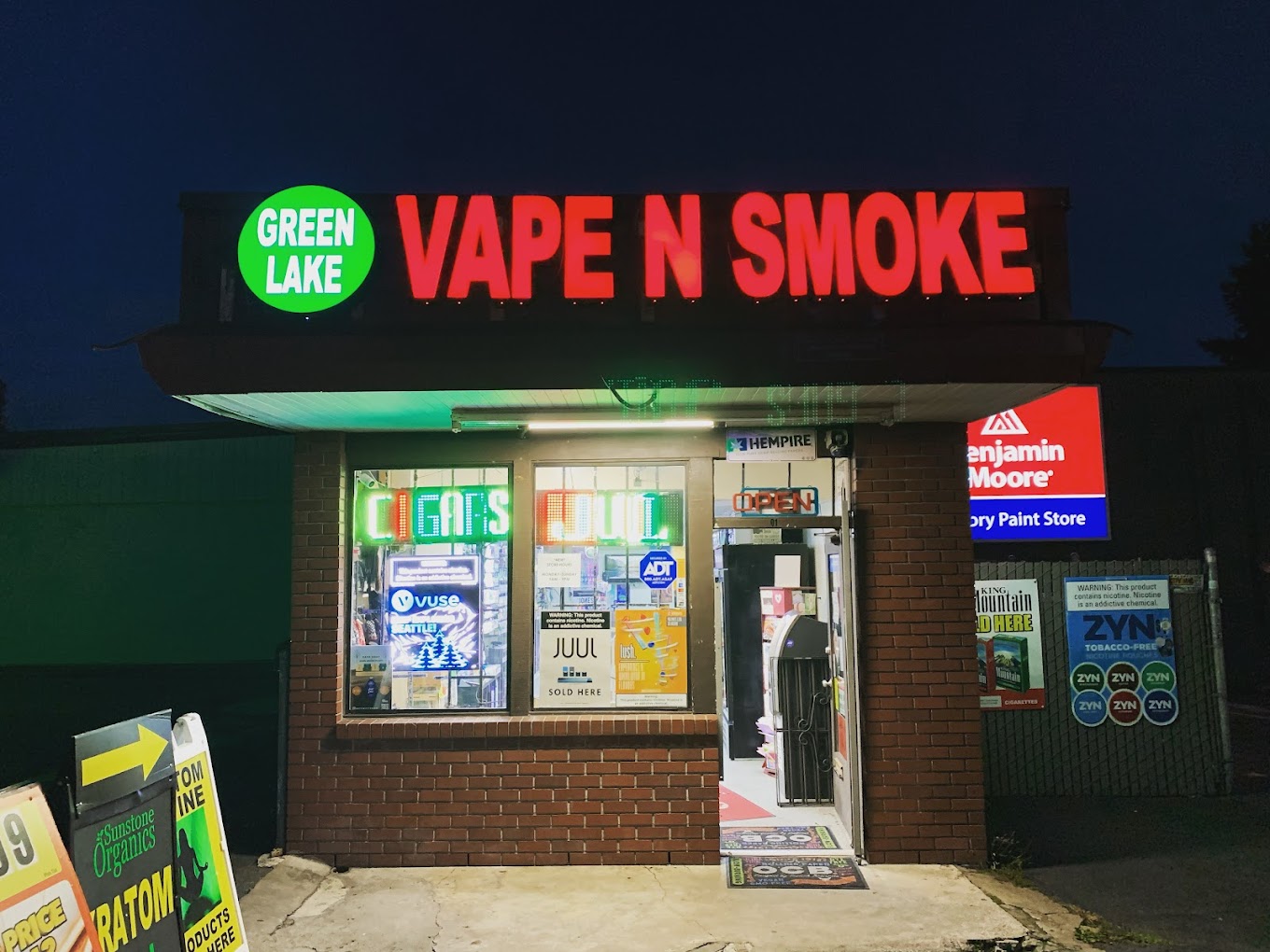 Greenlake Smoke ‘n Vape